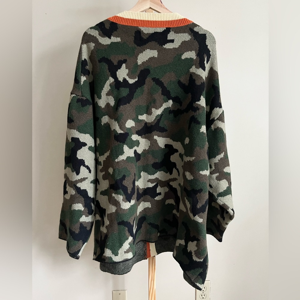 KBB by KAHLANA Women's 'The Slouchy Cardigan' - Olive Camo - Picture 8 of 9